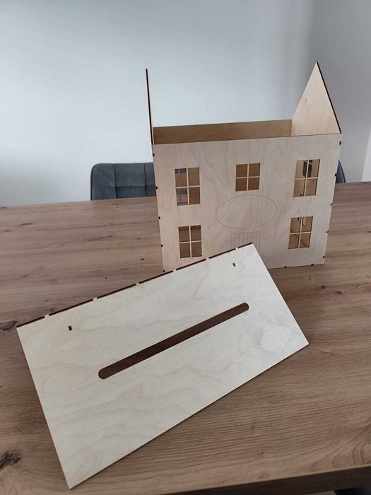 Drewniany domek na koperty ślubne / Pudełko na koperty ślubne