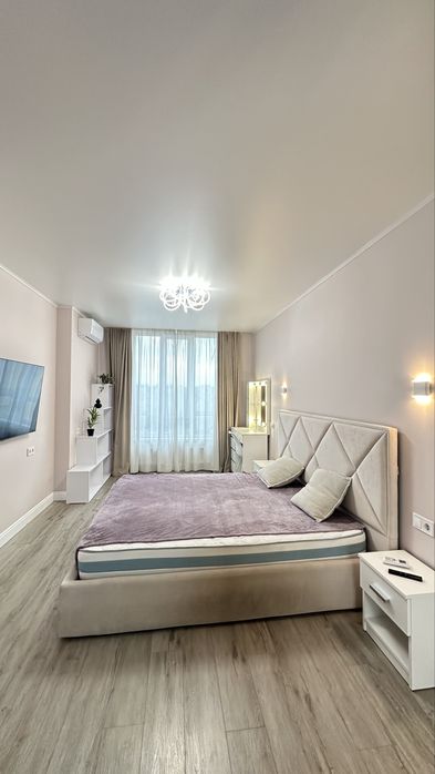 Оренда 3к 80м2 ЖК Каховський Лівобережна