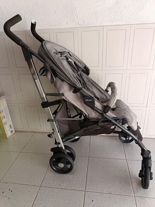 Carrinho de passeio da Chicco