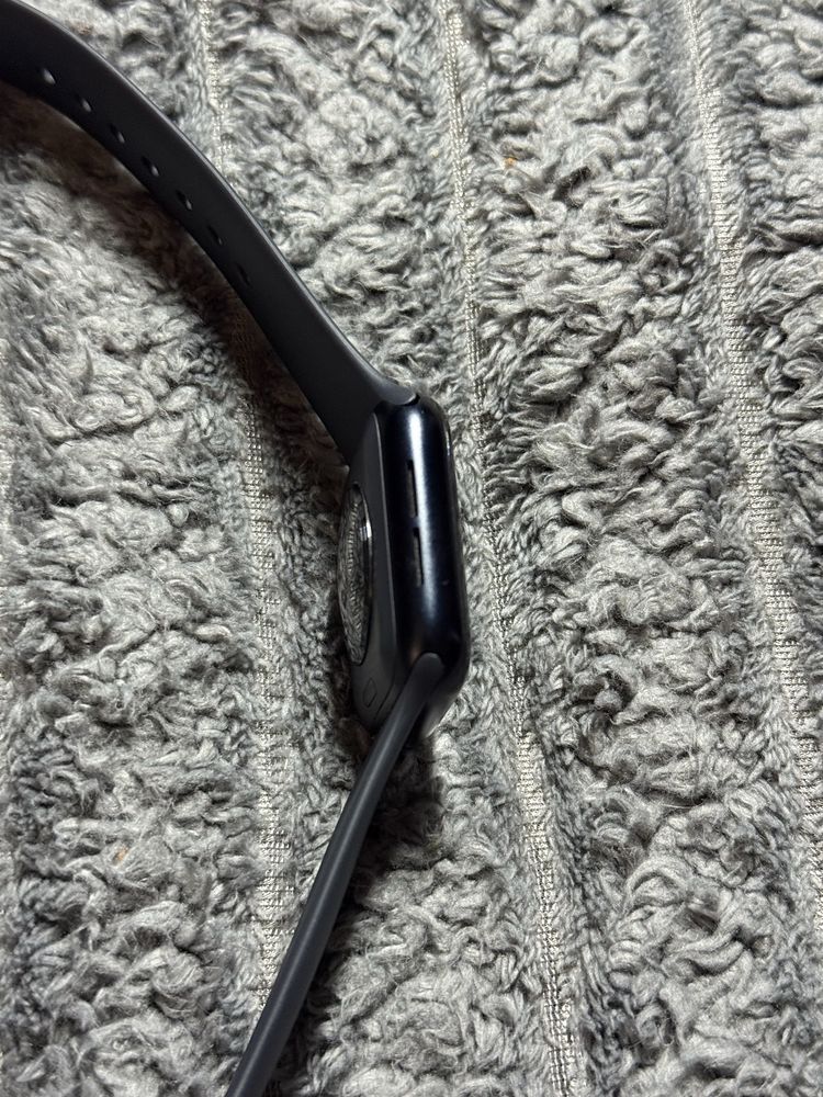 Apple Watch SE 2024