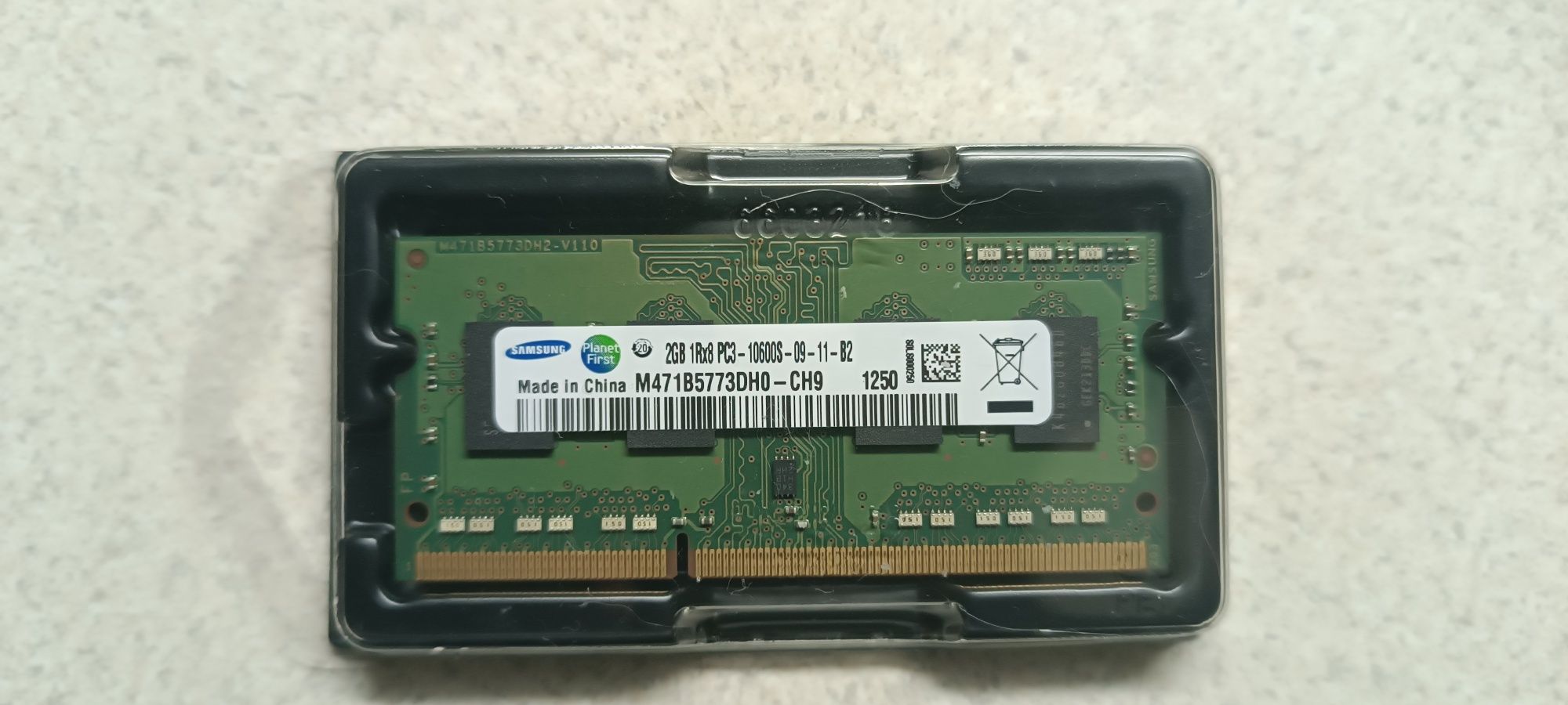 Samsung DDR3 2Gb 10600S