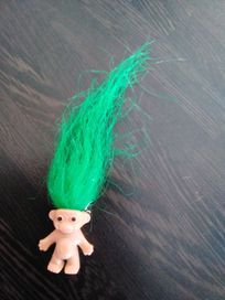 Ludzik z zielonymi włosami