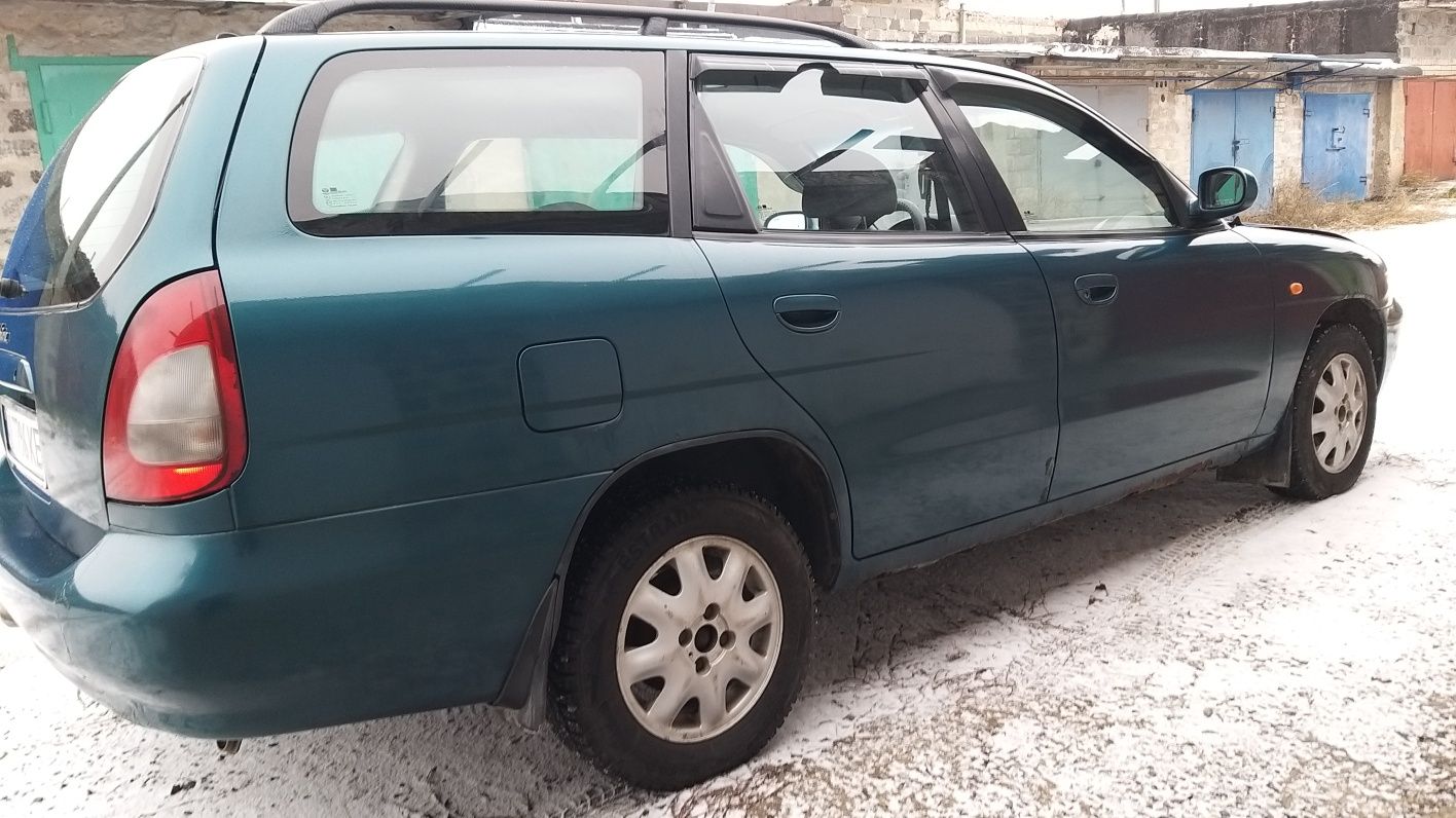 Авто Daewoo Nubira 1.6 универсал