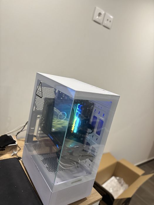 Vendo pc literalmente novo