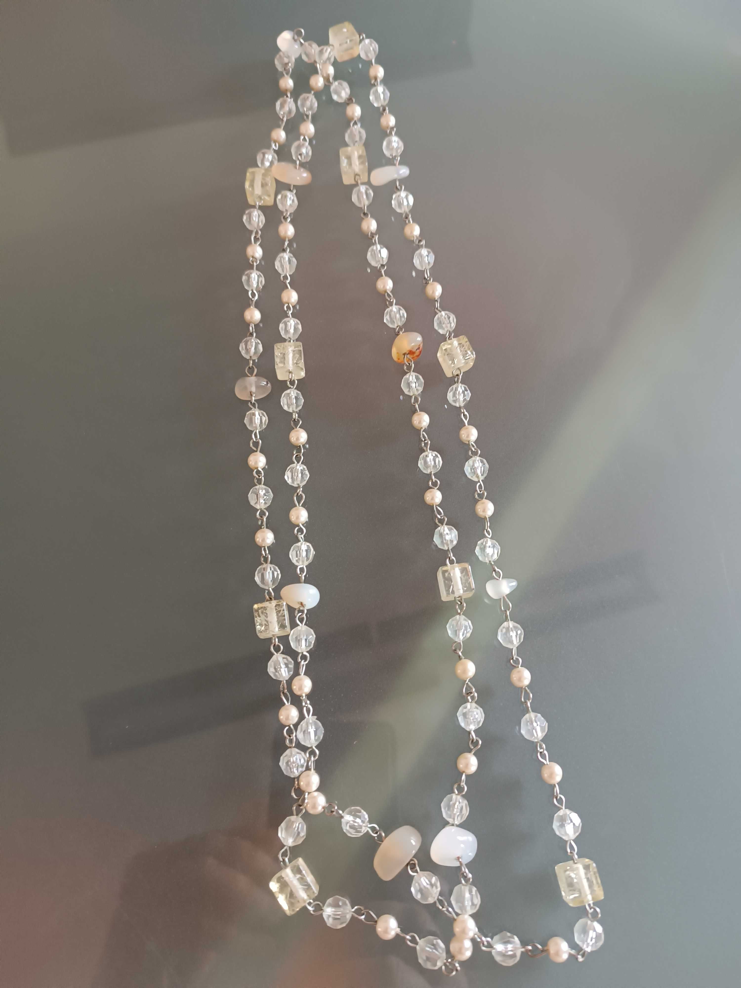 Elegante colar vintage