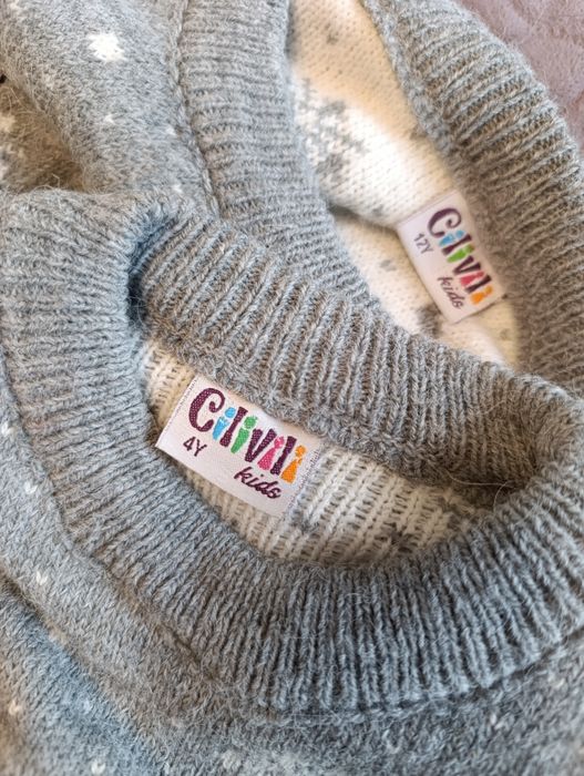 Теплі новорічні хлопчачі парні светри