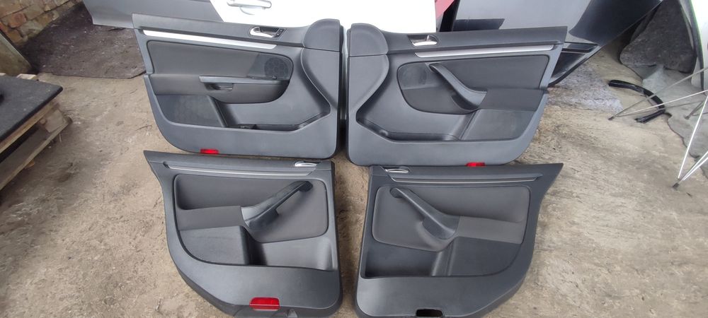 Карти салону Гольф 5 хетчбек обшивка обивка дверей Golf 5 хечбек ручка