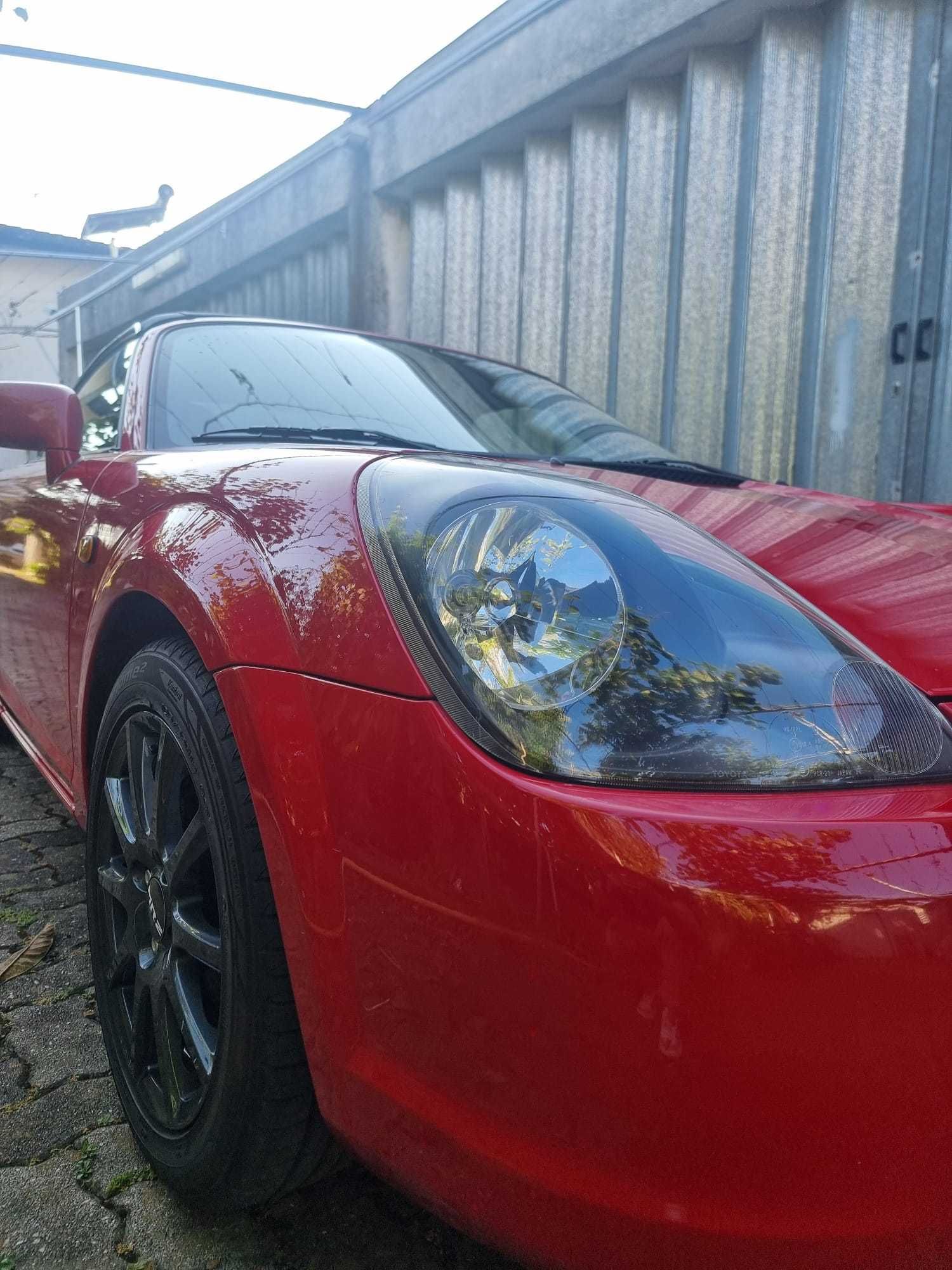 Toyota MR2 ZZW30 mk3 (2000)