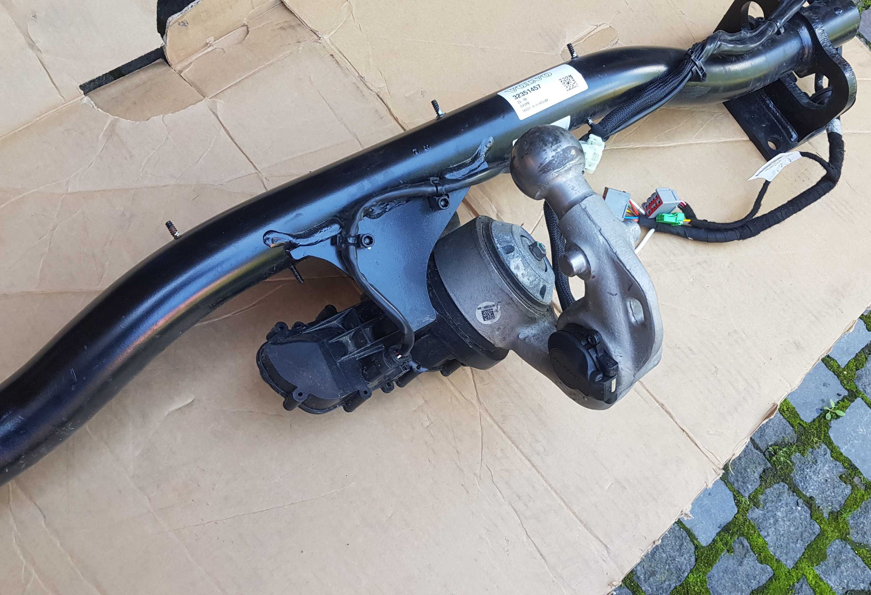 Volvo V60 S60 elektryczny hak holowniczy oryginał wysyłka kurierem