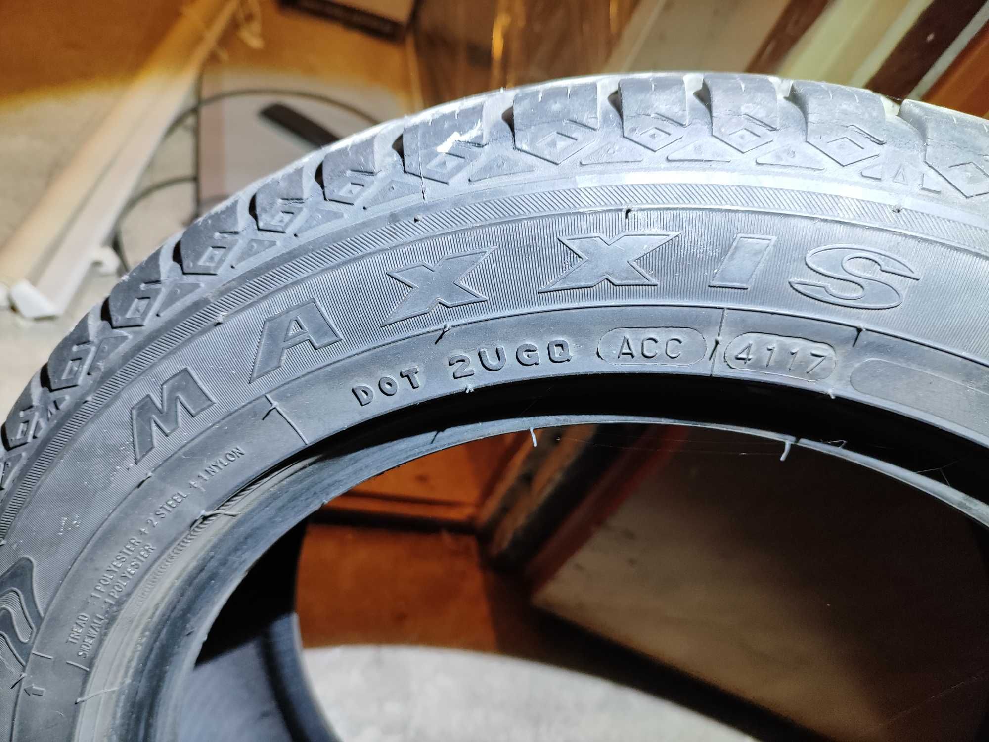 Opony całoroczne 205/55 R16