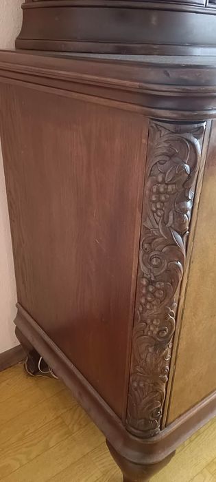 Kredens drewniany odbiór osobisty