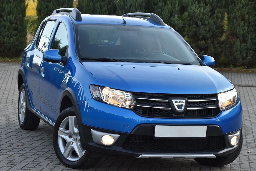 Dacia Sandero Stepway EXCLUSIVE Navi/Klima/Parktr/Temp/El.Szyby/Alu16/Zadbany/BZW100%