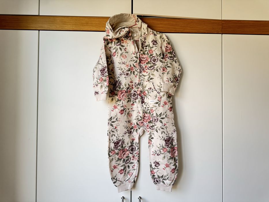 Komplet dla dziecka: kombinezon Newbie’