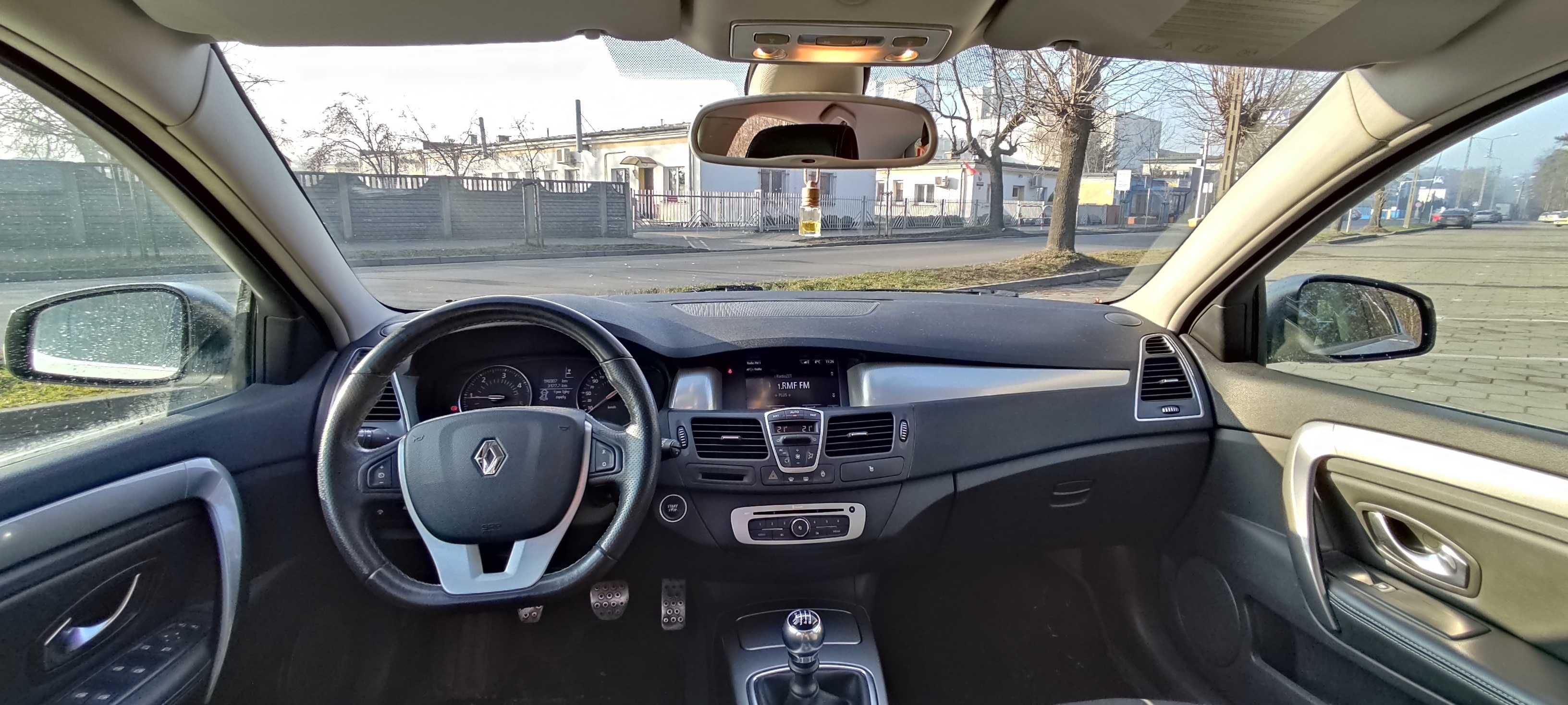 Renault  Laguna  4control !!!