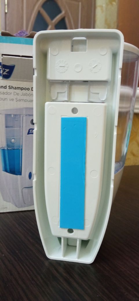 Дозатор для мыла шампуни 450ml
Дозатор для жидкого мыла и шампуня