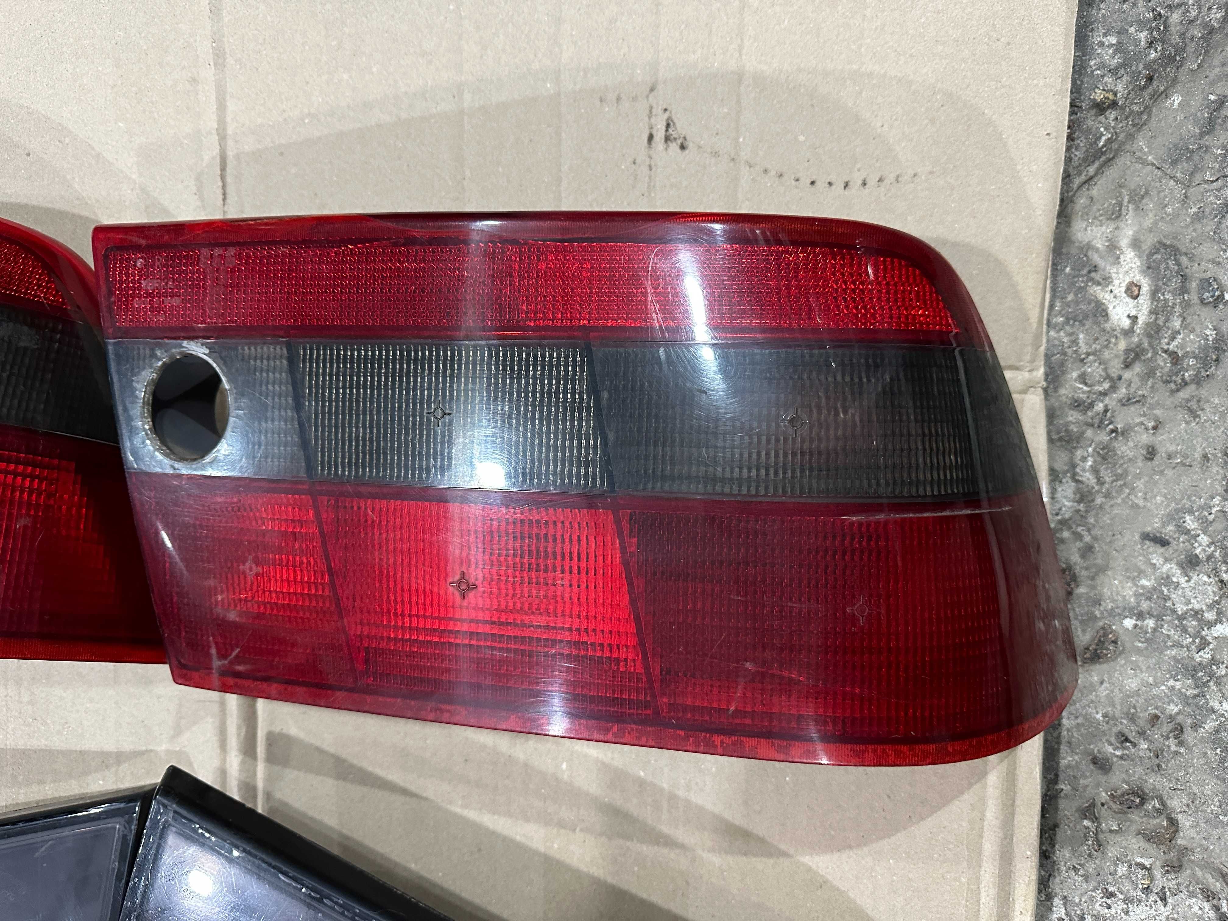 Фонарь задний правый левий Стоп  Opel Calibra