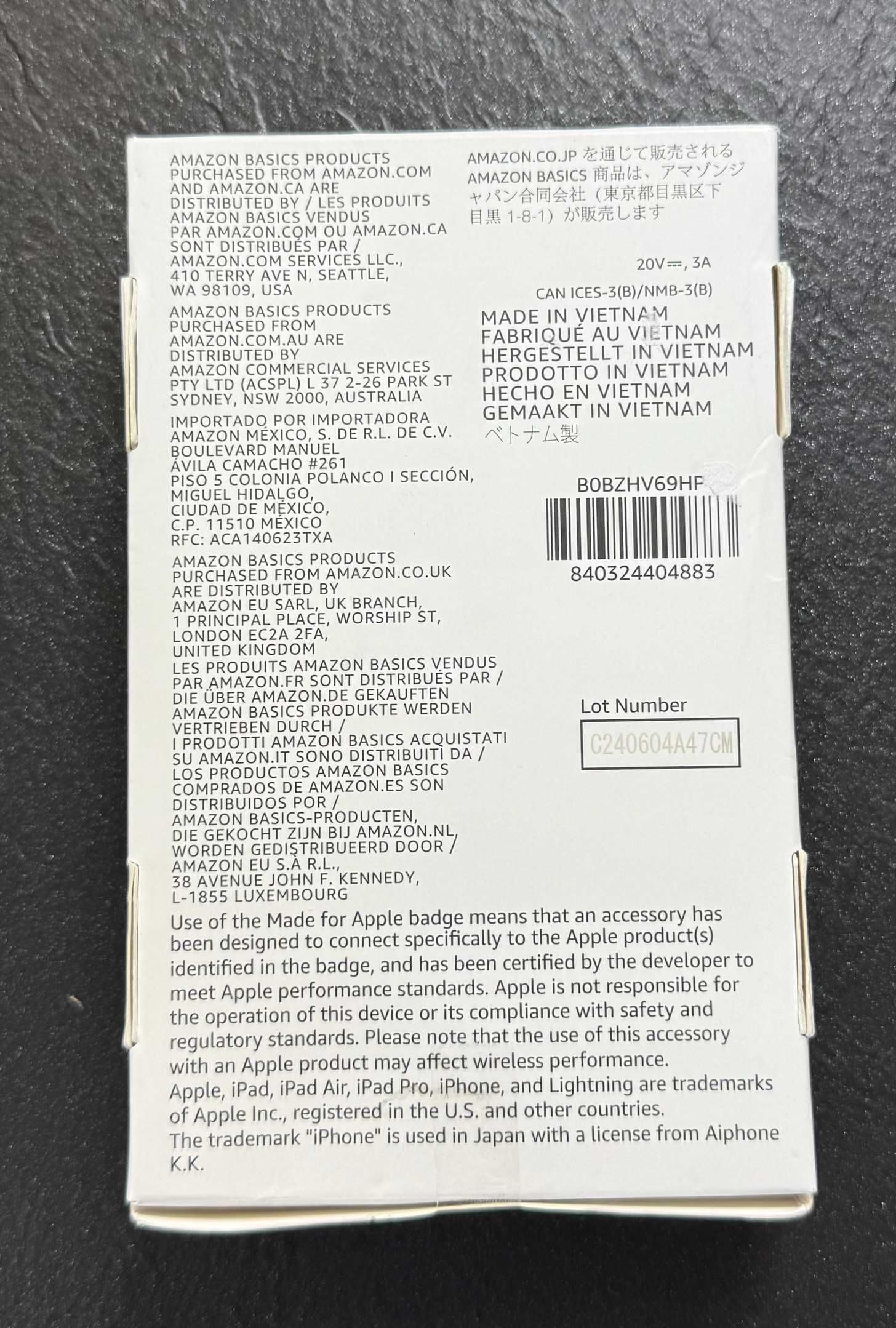 Kabel AmazonBasic USB typ C Apple Lightning 3 m czarny