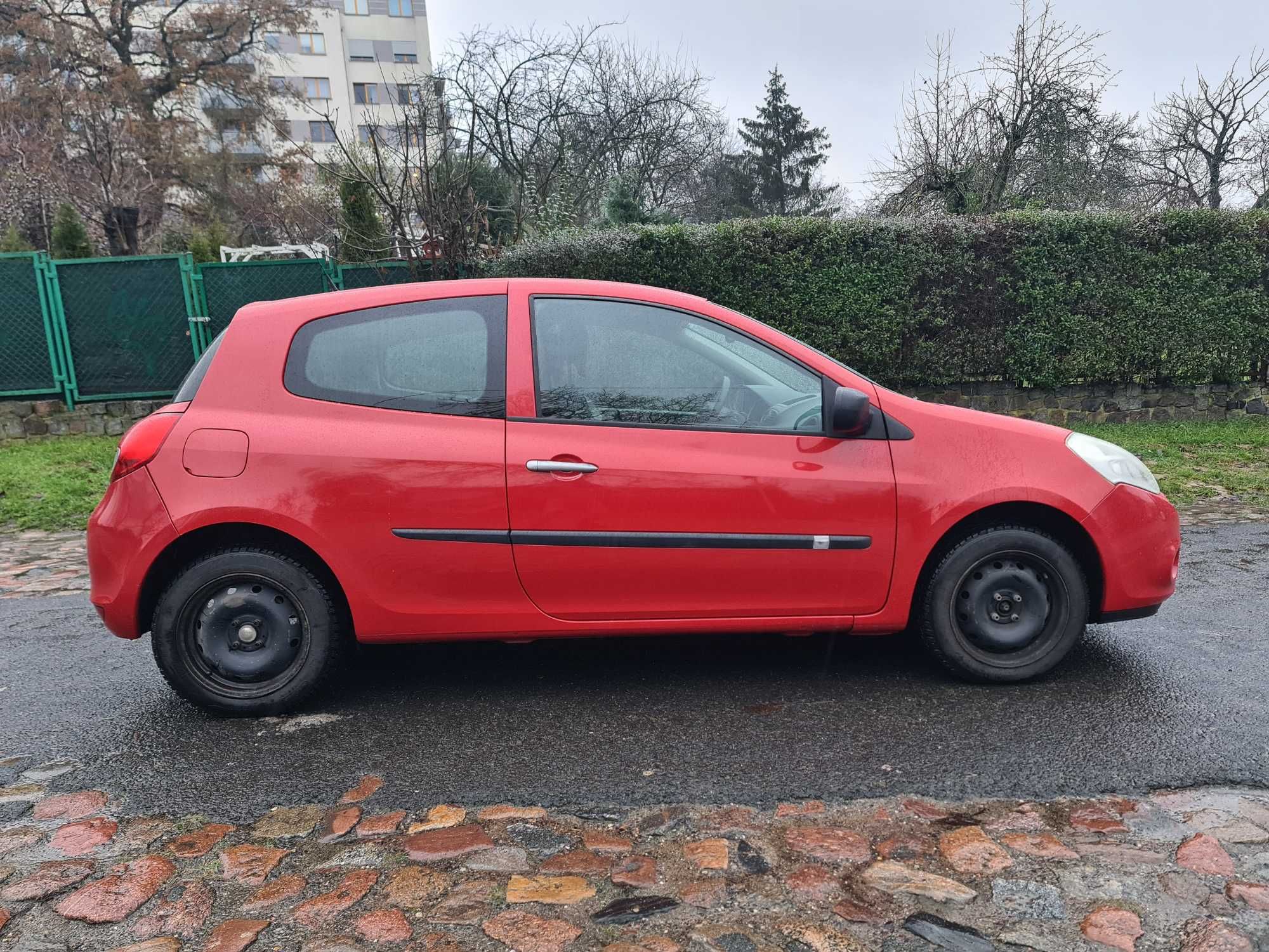 Clio 1.2 75KM Niski przebieg Bezwypadkowy  Zadbany i doinwestowany