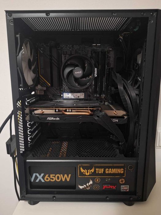 Vendo computador fixo inteiro (com garantia)