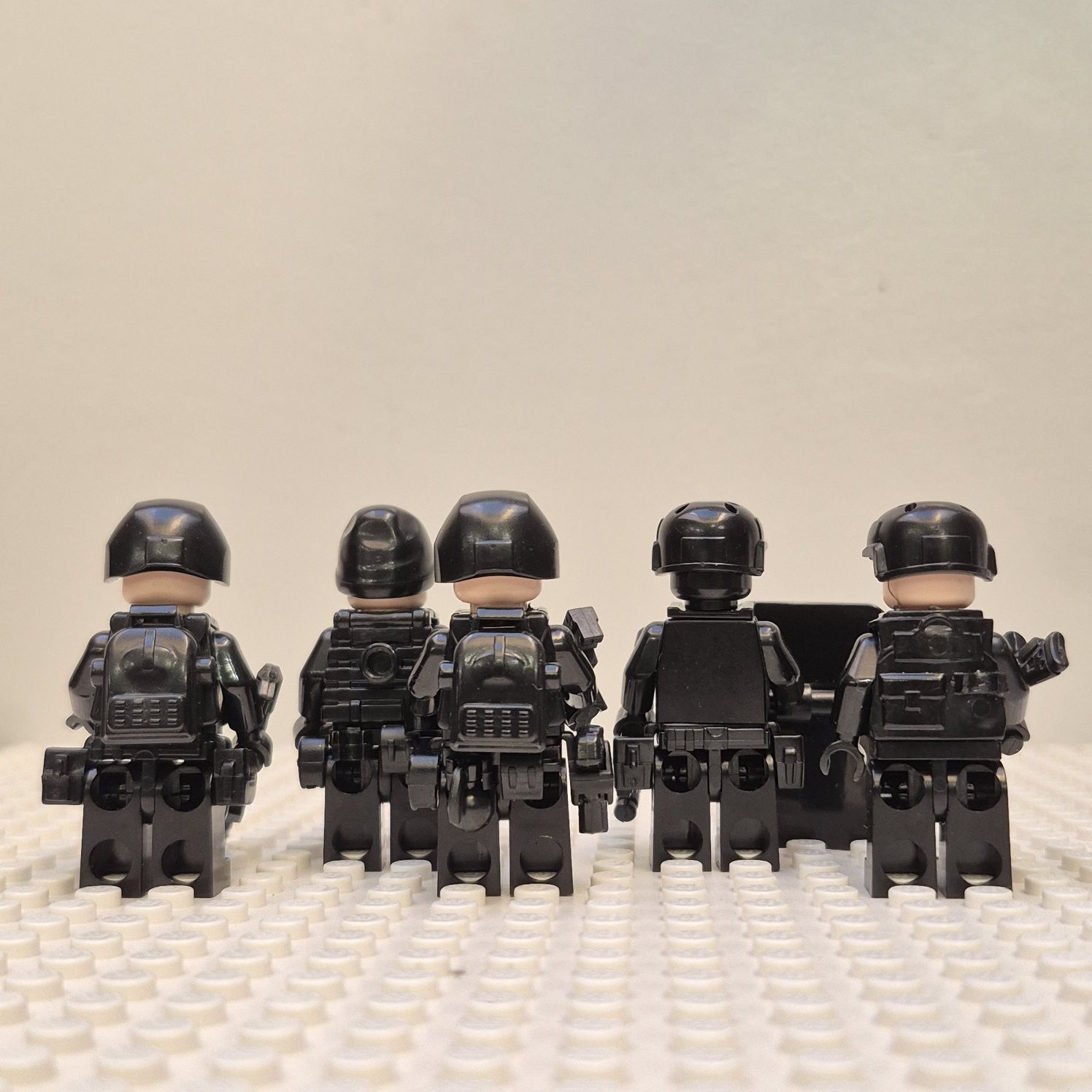Zestaw figurek żołnierze wojsko 5 szt swat kompatybilnych z lego milit