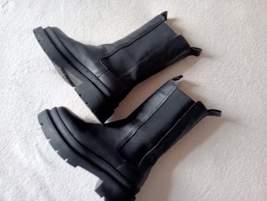 Sztyblety Gino Rossi rozm 38 skorzane