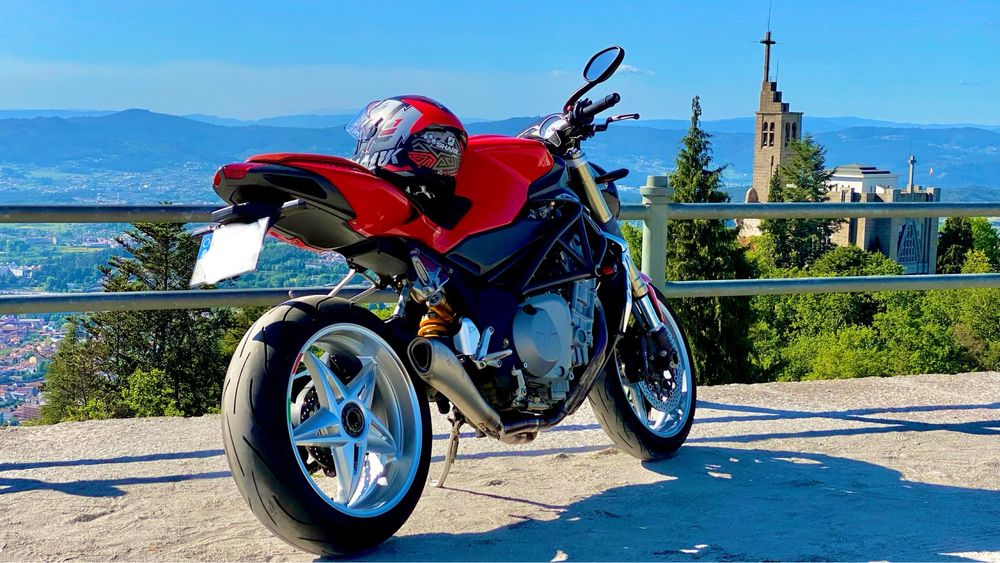 MV Agusta Brutale