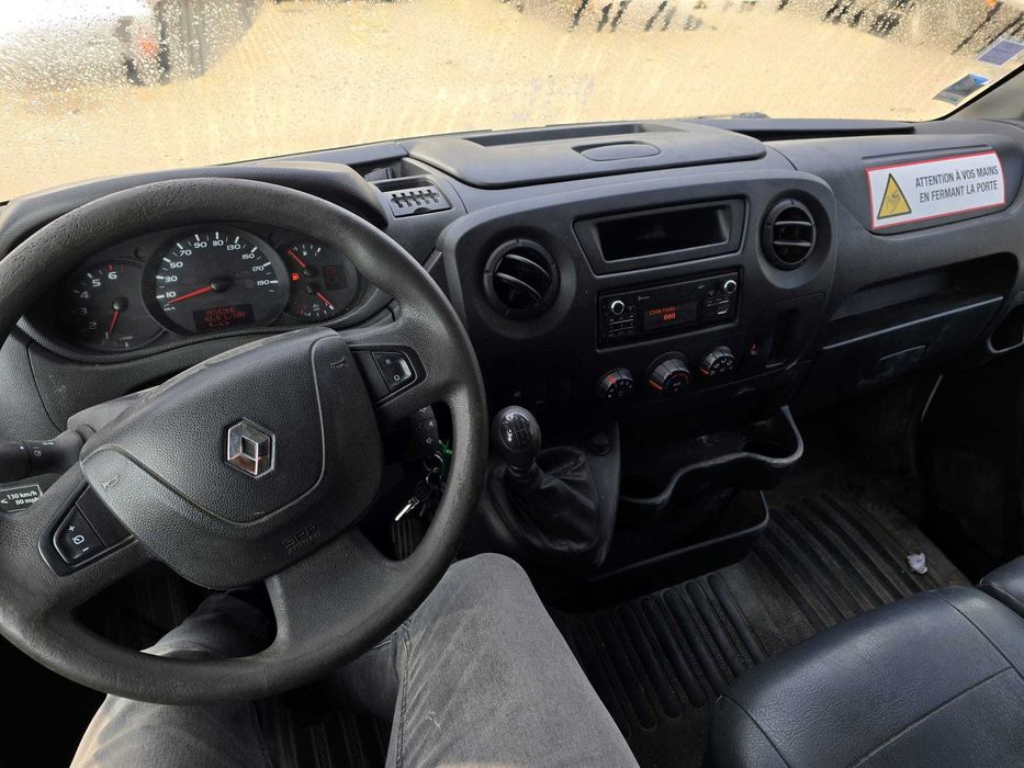 Renault Master 2.3