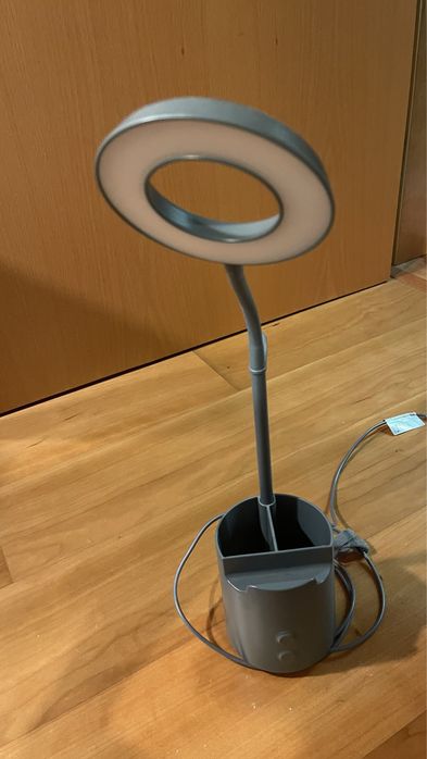 Candeeiro secretaria ring led ikea