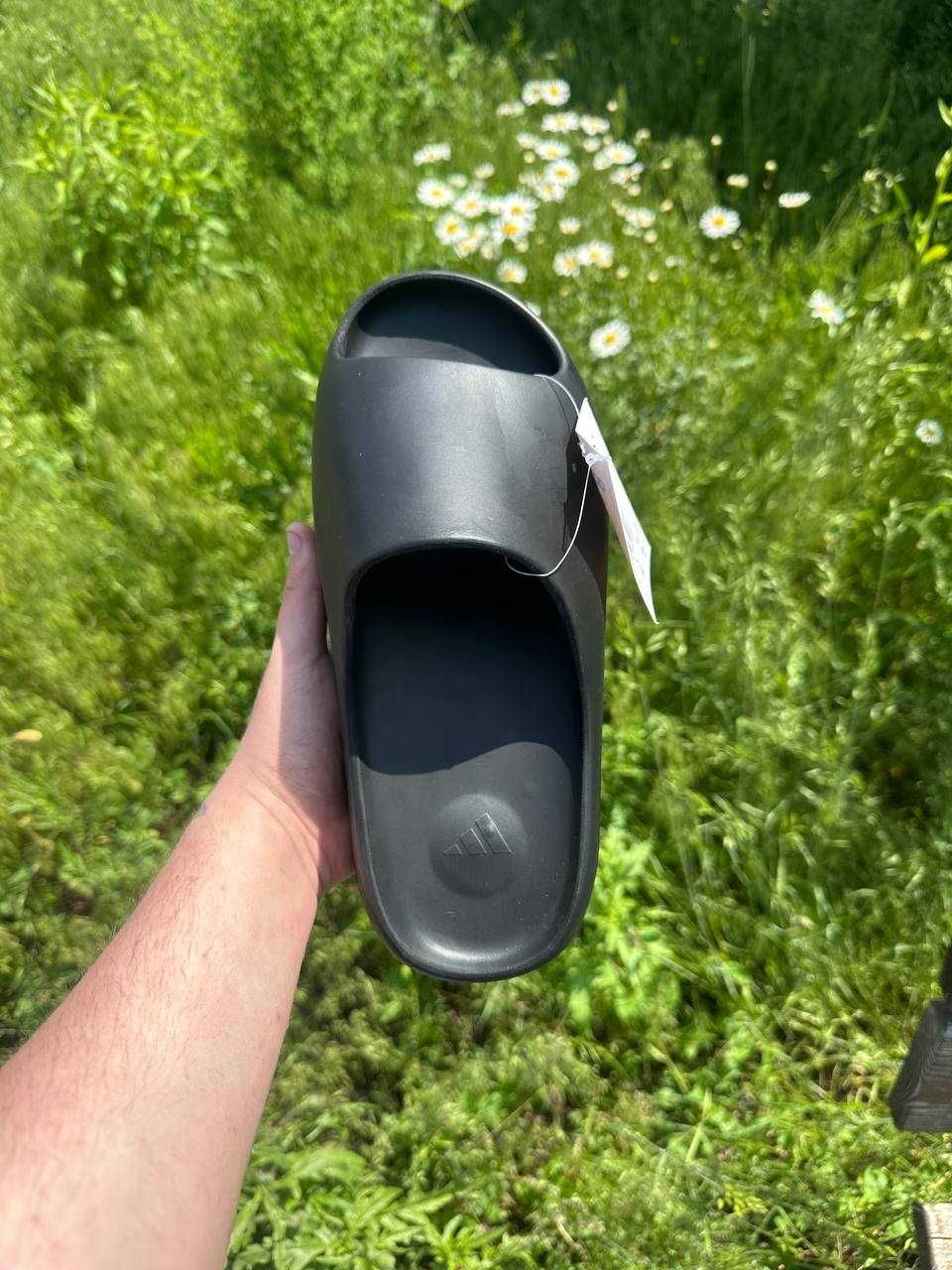 Тапки Yeezy Slide чоловічі жіночі — стиль і комфор
