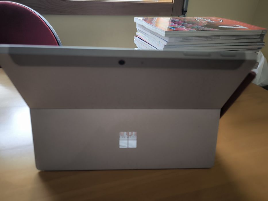 Microsoft Surface Go 2 – Like New + Keyboard + Original Pen!64286430693890123