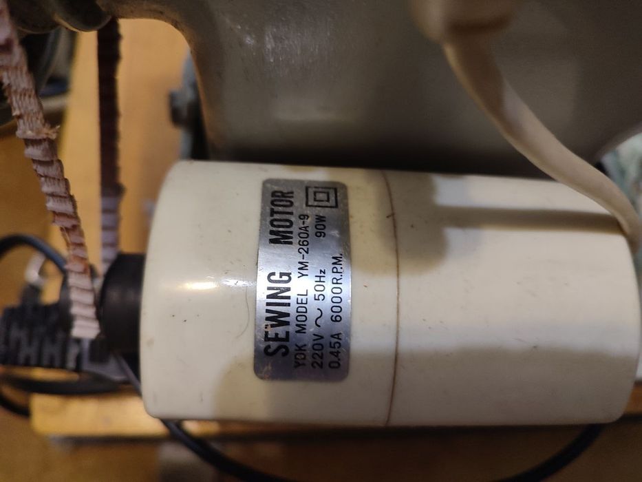 Продам швейну машину Чайка 132-М