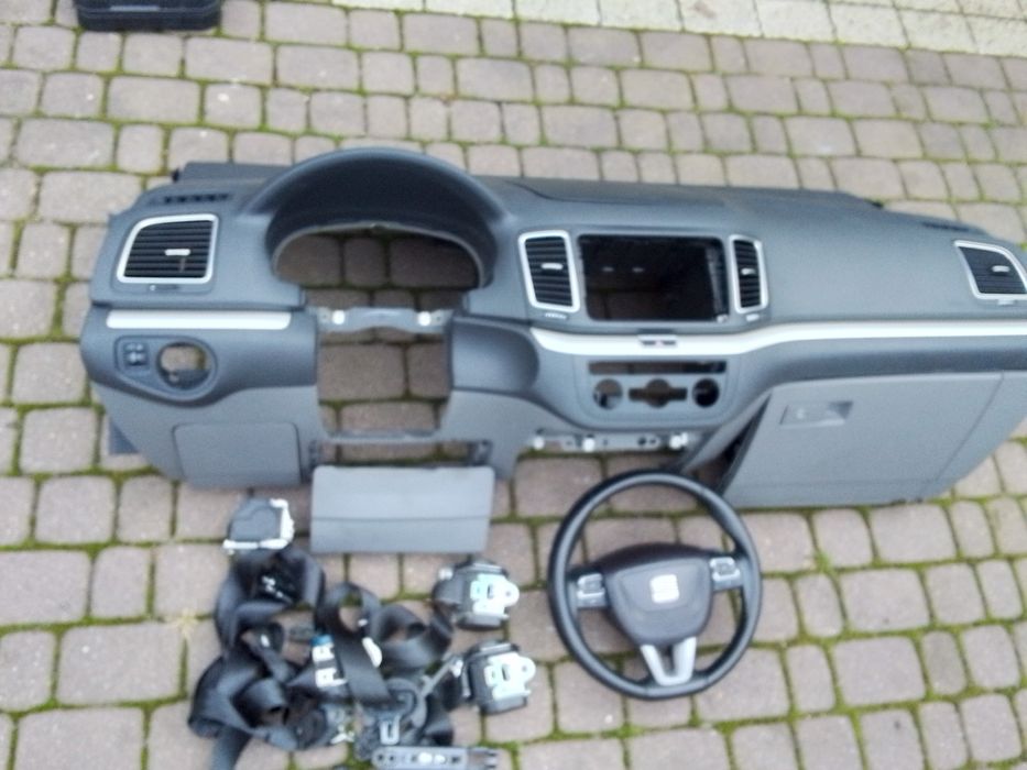 Konsola deska kokpit seat Alhambra 7n airbag