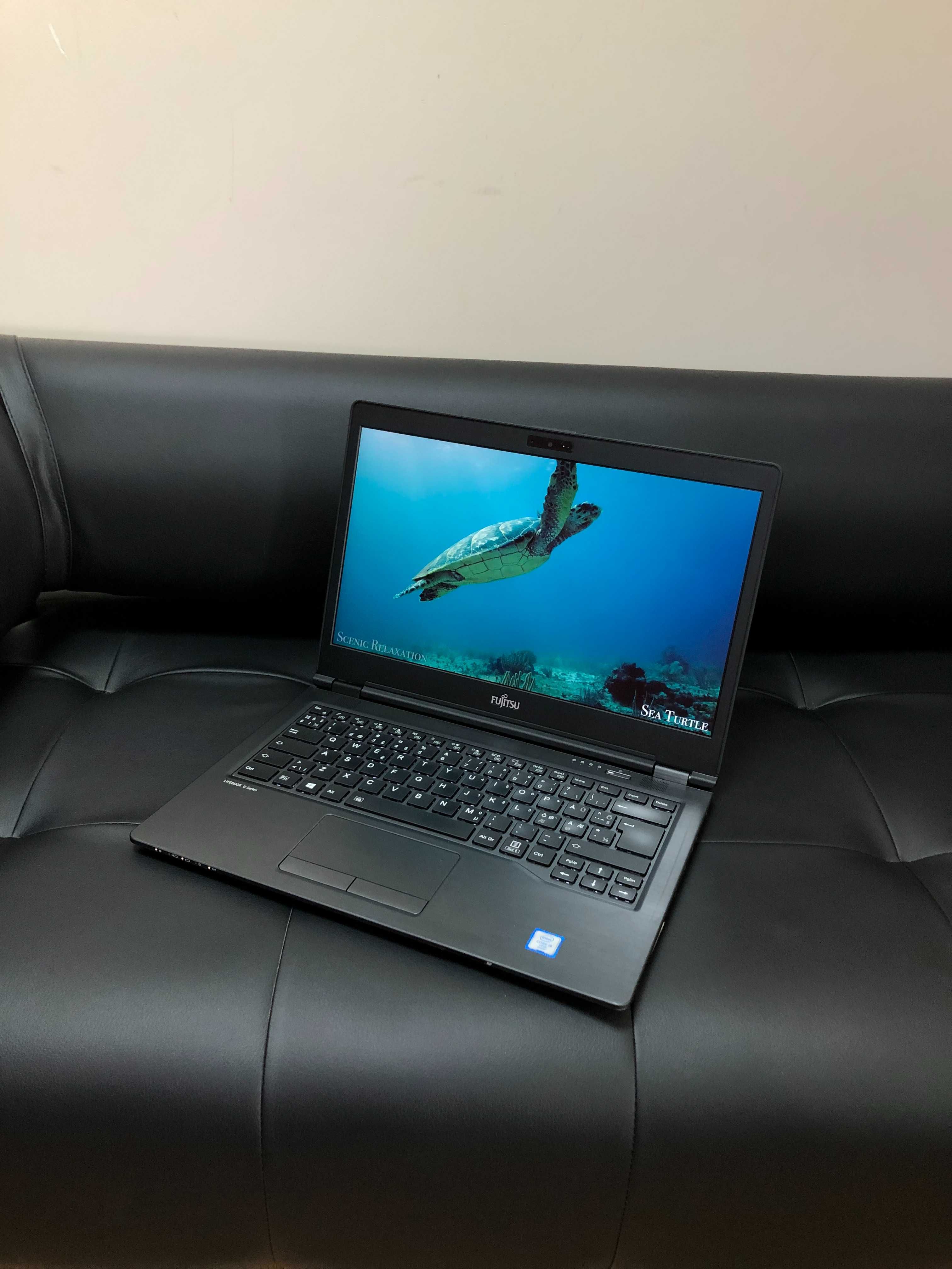 Ноутбук Fujitsu Lifebook U747/14.0"FHD/i5-6/8GB/256GB/ГАРАНТІЯ