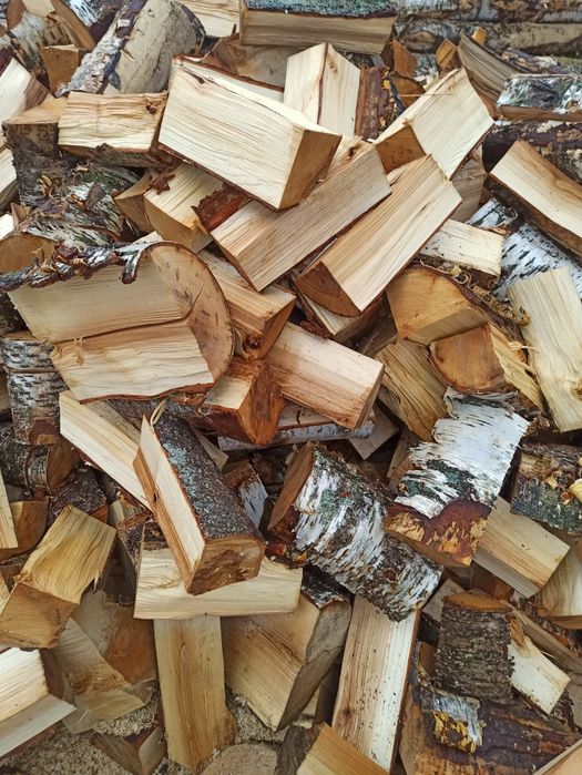 Drewno opałowe liściaste łupane