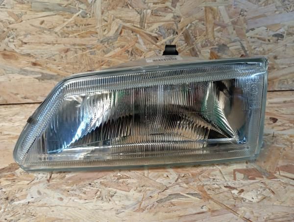 Ótica / farol esquerda PEUGEOT 106 I (1A, 1C)