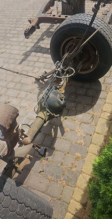 Nissan Navara d22 lift most tyl