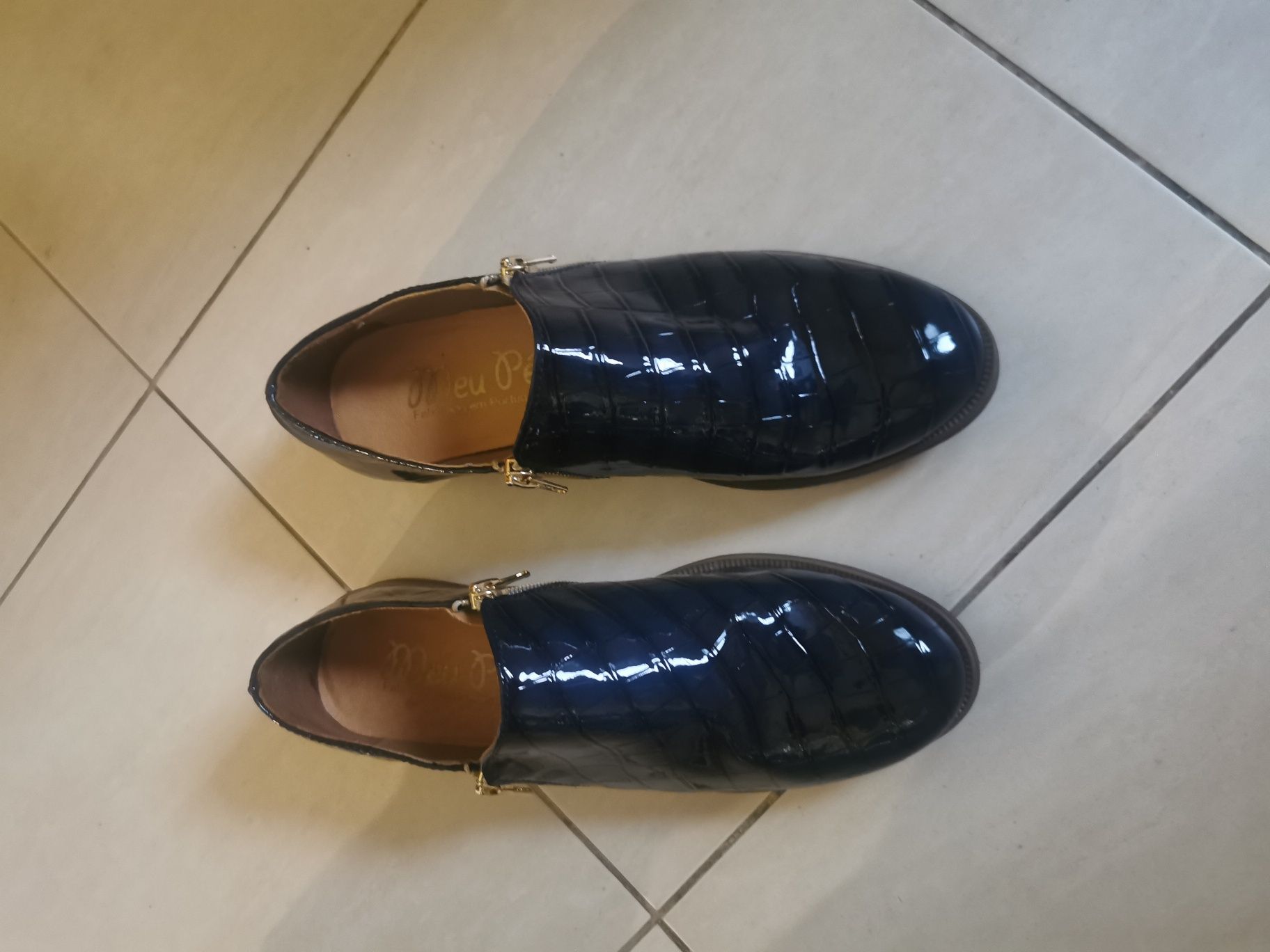 Sapatos para venda