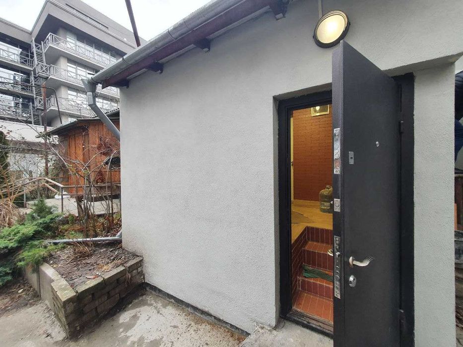 Продам 2к.  Центр, Воскресенская(Ленина)