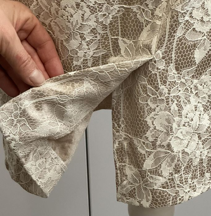 Sukienka koronkowa Forti r  M