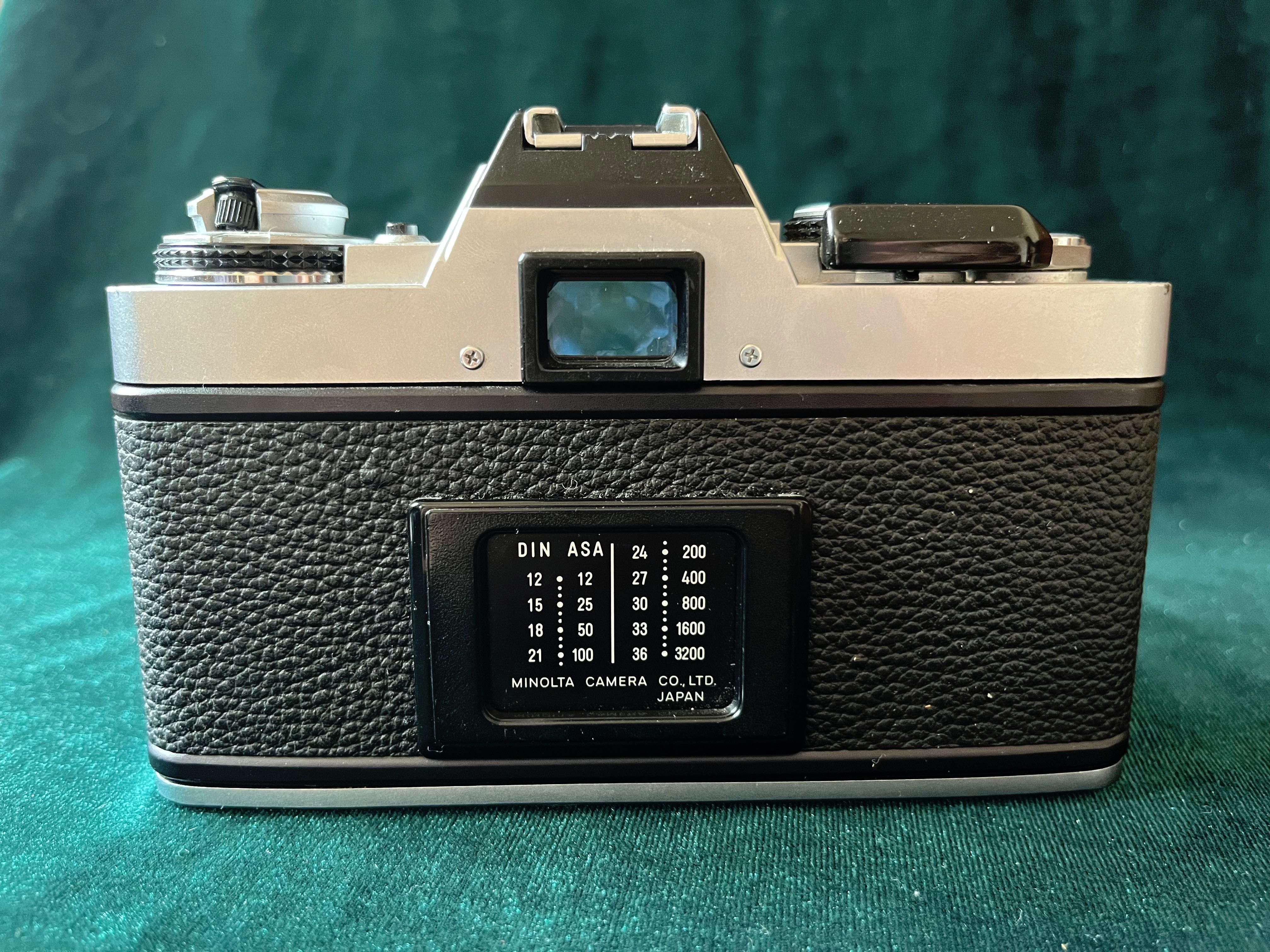 Minolta XG-M + MINOLTA MD 50/1.7 + kilka filtrów
