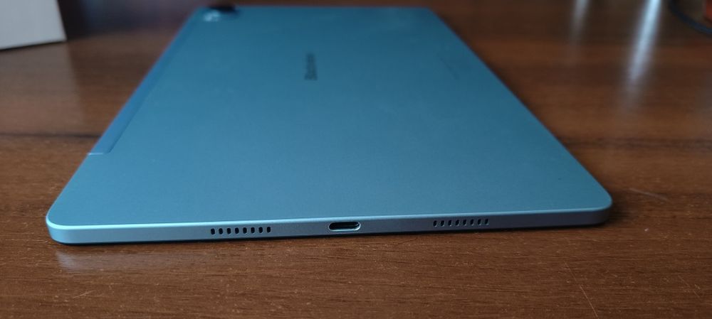 Продам Планшет Blackview Mega 1 12/256gb. на запчасти.