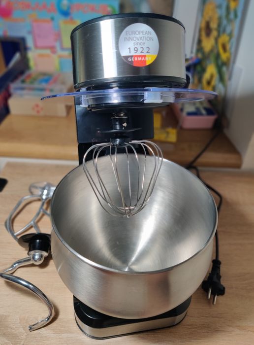 Планетарный миксер Camry