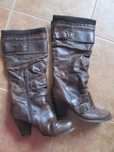 Botas mostang n 39 e botas em pele 40