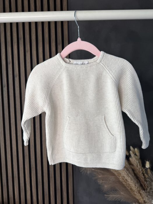 Sweterek zara kremowy 80