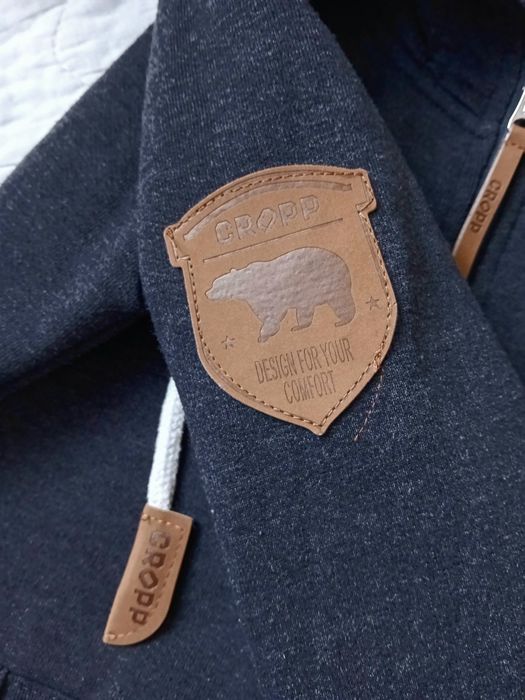 Ciepła bluza z kapturem