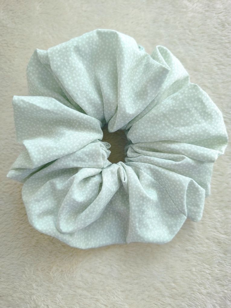 Gumka scrunchie do włosów handmade