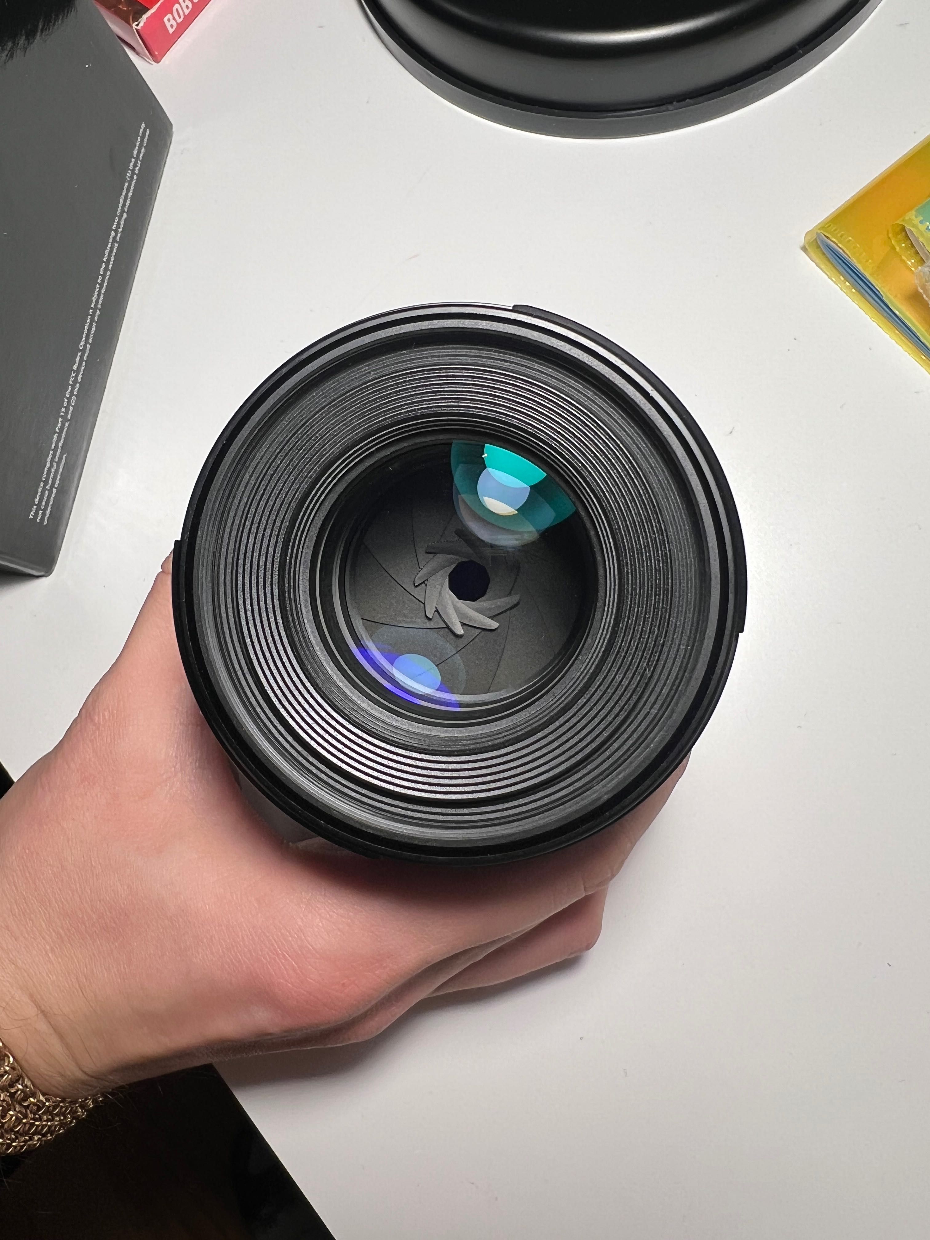 Canon RF 85mm f2 macro is stm