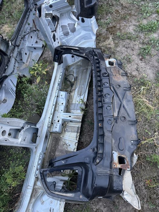 Задня панель, крило четверть VW Golf 6 Skoda Octavia Гольф Октавія