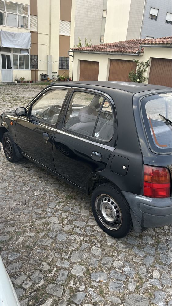 Nissan micra 1.0 , preço negociável