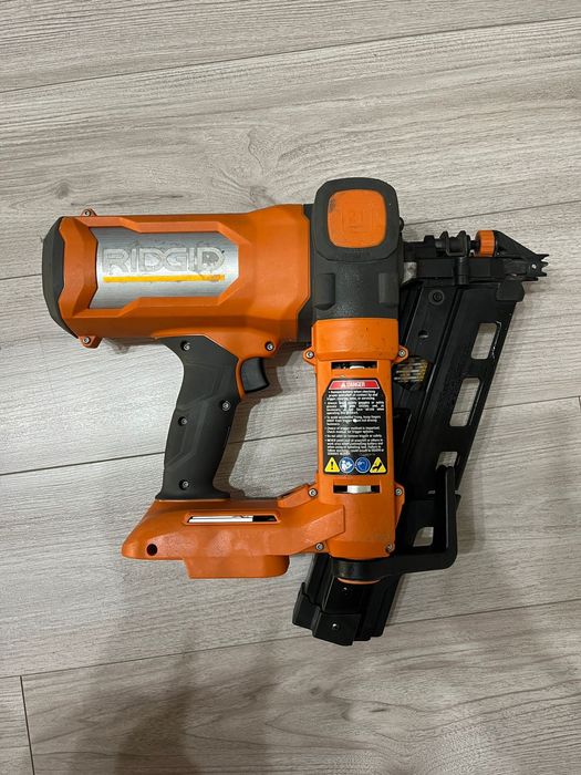 Ridgid  інструмент Б/у та новий!
